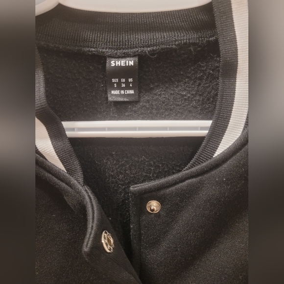 Shein Halloween vest with pockets and faux leather sleeves black Small - Picture 4 of 4